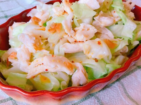 簡単作り置きレシピ♡梅風味鶏キャベサラダ